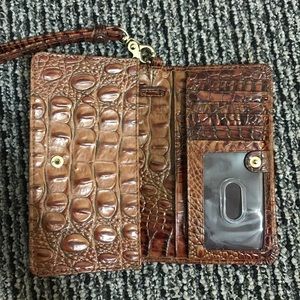 Brahmin Wallet